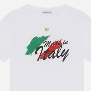 SOLD OUT🎉🎉🎉Authentic Mens Dolce & Gabbana White Tshirt Size M
